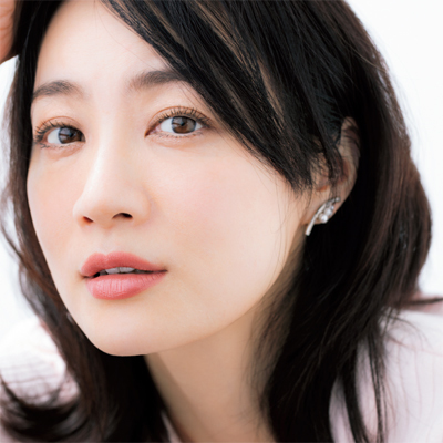 アラフィーはマスカラのある なしで こんなに違う 大人が本気でこだわるべき マスカラ Web Eclat 50代女性のためのファッション ビューティ ライフスタイル最新情報