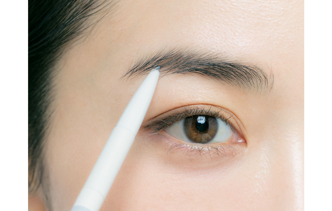 意外に簡単! あかぬけ感も断然変わる!自分だけの“なじませ眉”はこう作る_1_5
