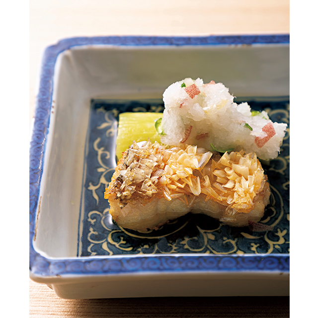 京都の二条にある和食レストラン「二条 やま岸」の先付