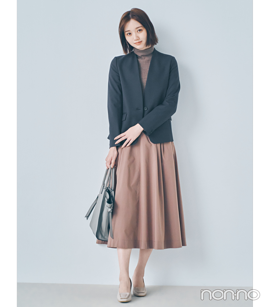 江野沢愛美の社会人御用達ブランドLISTのプラステコーデ1-1