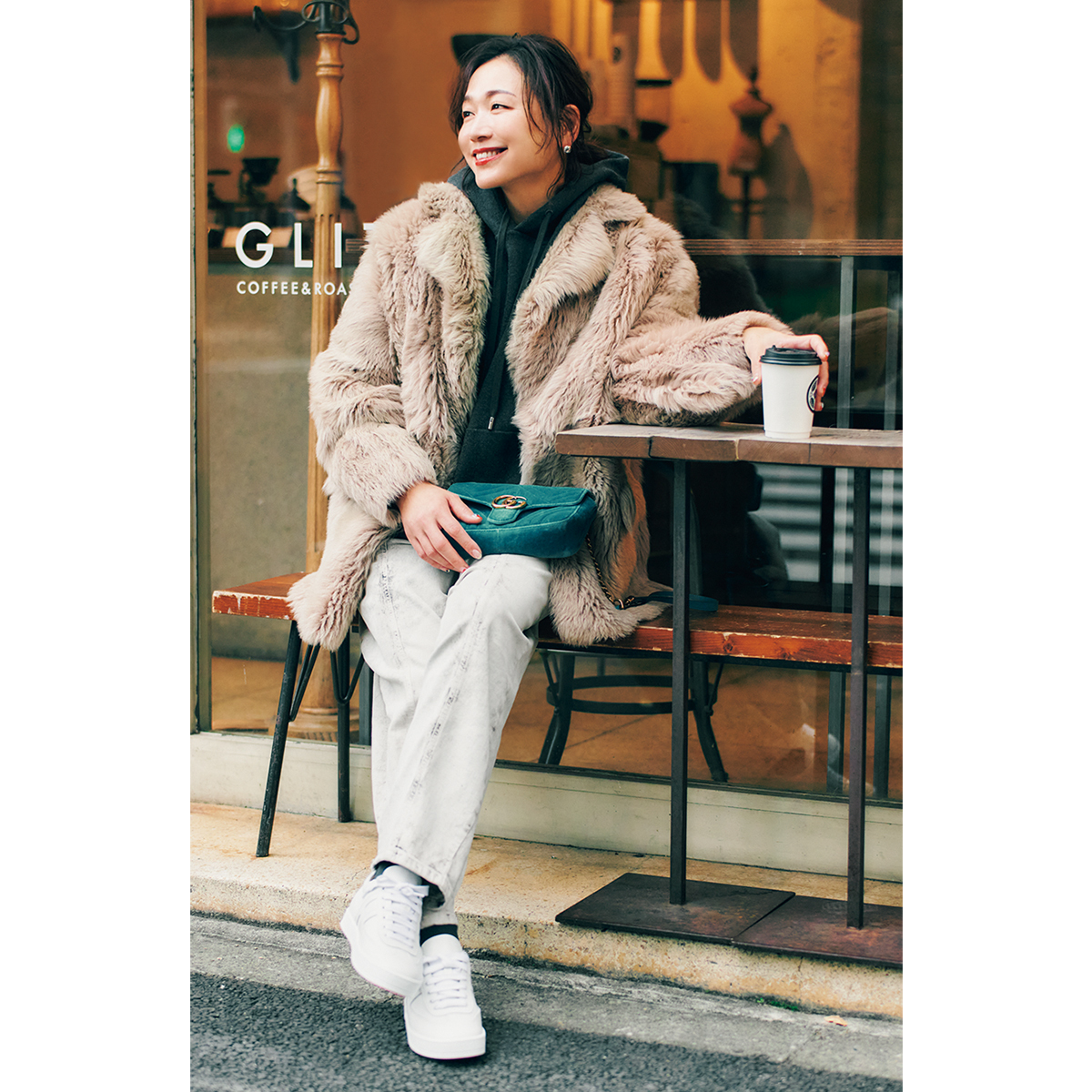 キャリア女性のON&OFFスタイル3_3