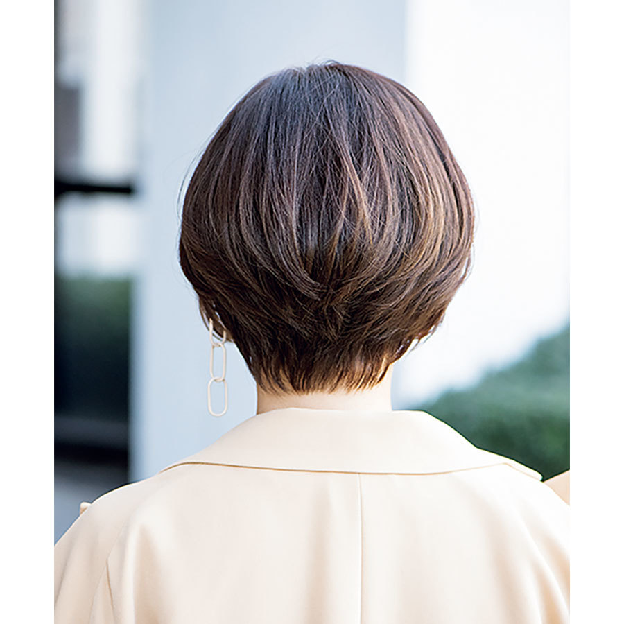 後ろから見た 人気ヘアスタイル4位の髪型