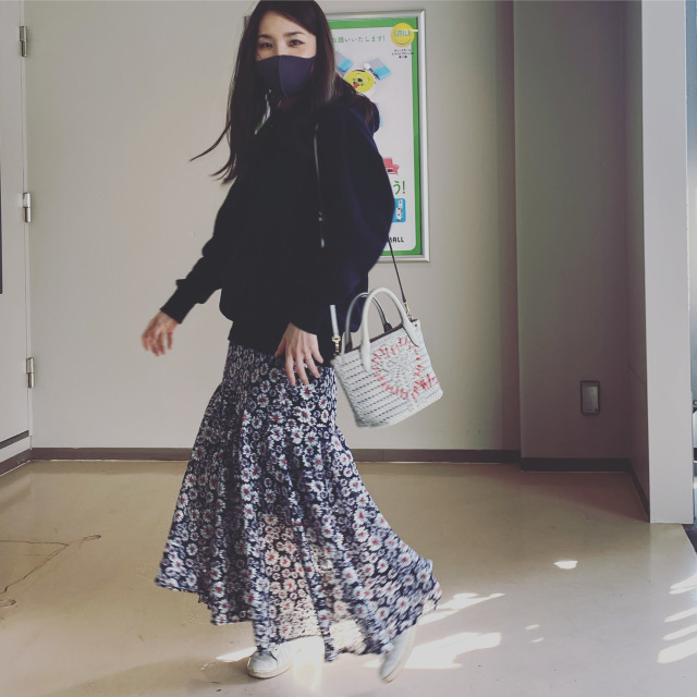 40代にちょうどいい“甘さ”が手に入るスカートの着こなし方は?美女組の最旬スカートコーデまとめ|美女組Pick-up!_1_42