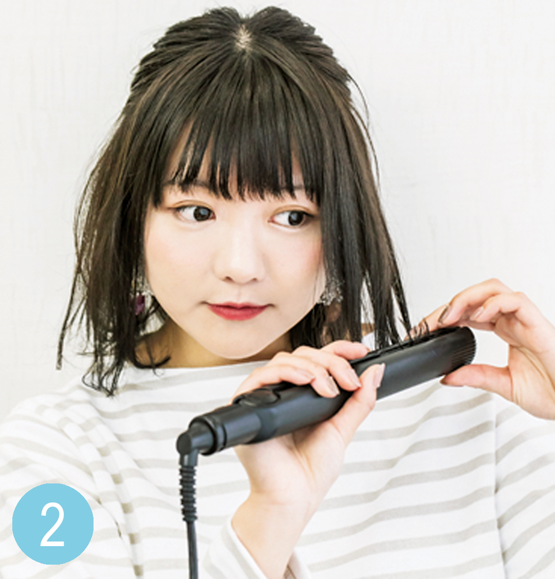 簡単ヘアアレンジ 外ハネ ハーフアップで小顔に カワイイ選抜 Non No Web ファッション 美容 モデル情報を毎日お届け
