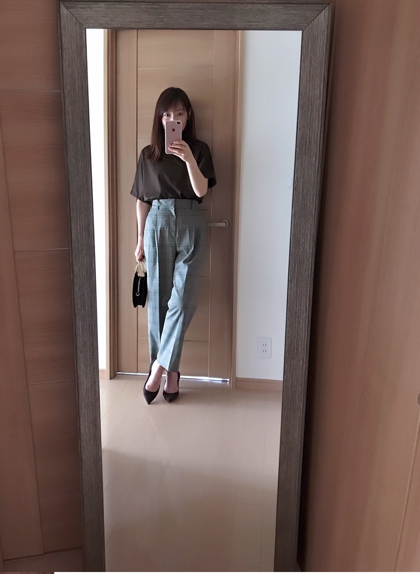 グローバルワークのパンツ着画