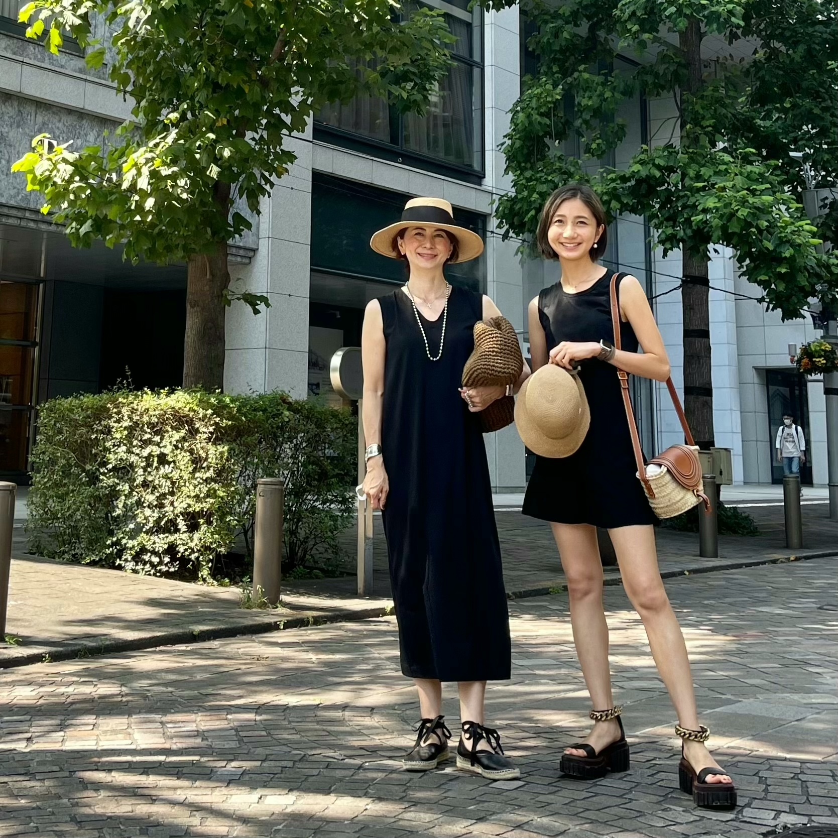 ユニクロ マメ クロゴウチ の黒ワンピース 華組 近藤和子のブログ 華組ブログ Web Eclat