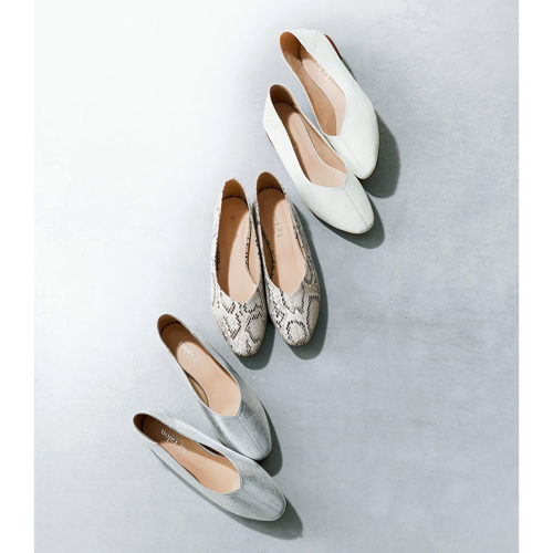 春コーデを素敵に盛り上げる 人気ブランド エクラ別注シューズ が続々登場 Web Eclat 50代女性のためのファッション ビューティ ライフスタイル最新情報