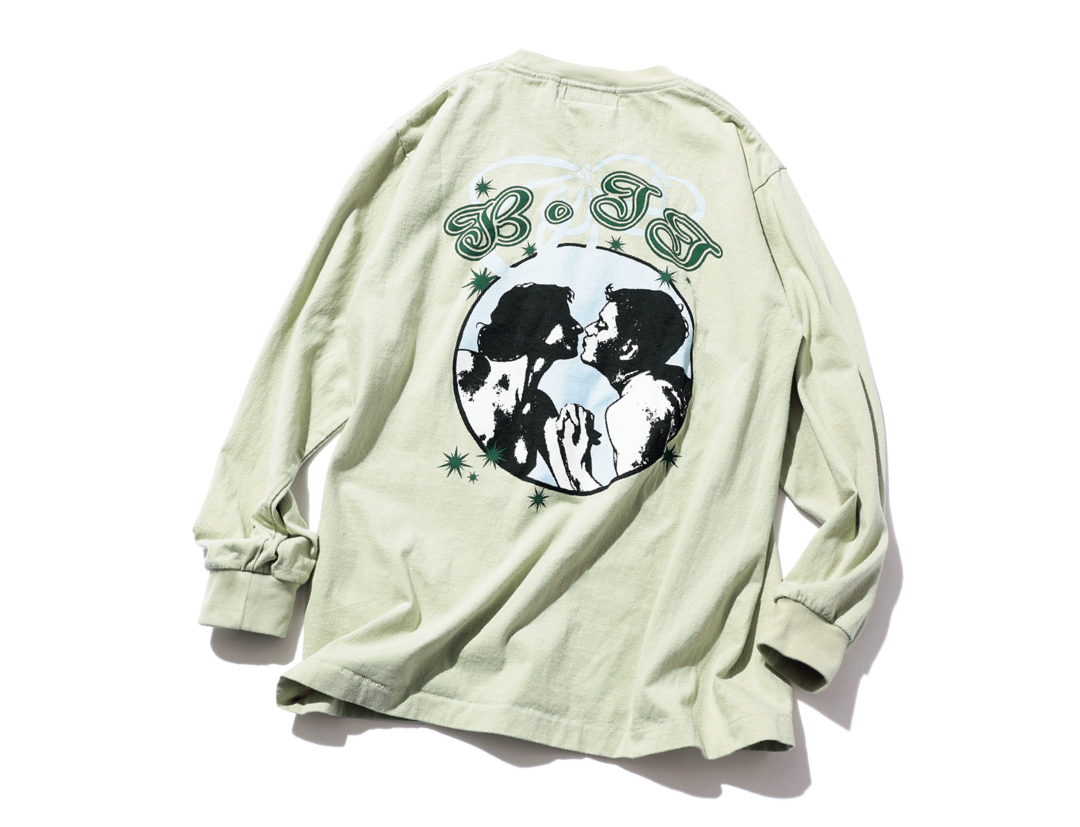BoTTのTシャツ