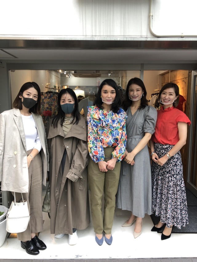 Fabrique By Ambali ファブリックバイアンバリ 21 Ss Exhibition ファッション誌marisol マリソル Online 40代をもっとキレイに 女っぷり上々