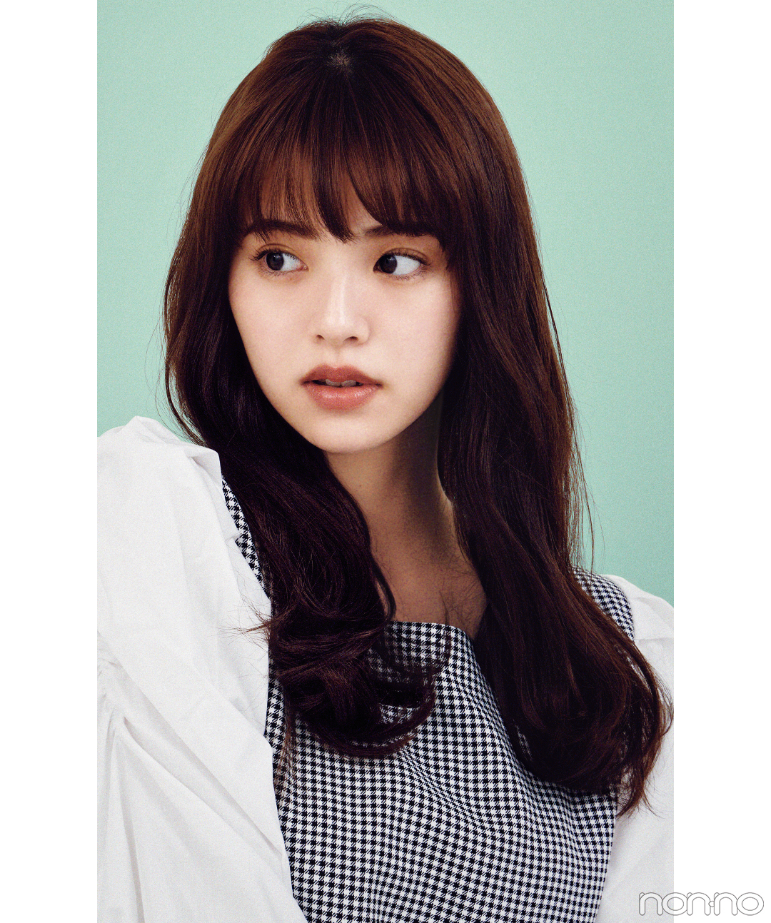 前髪までふわっとゆる波ウェーブヘアアレンジの鈴木ゆうか