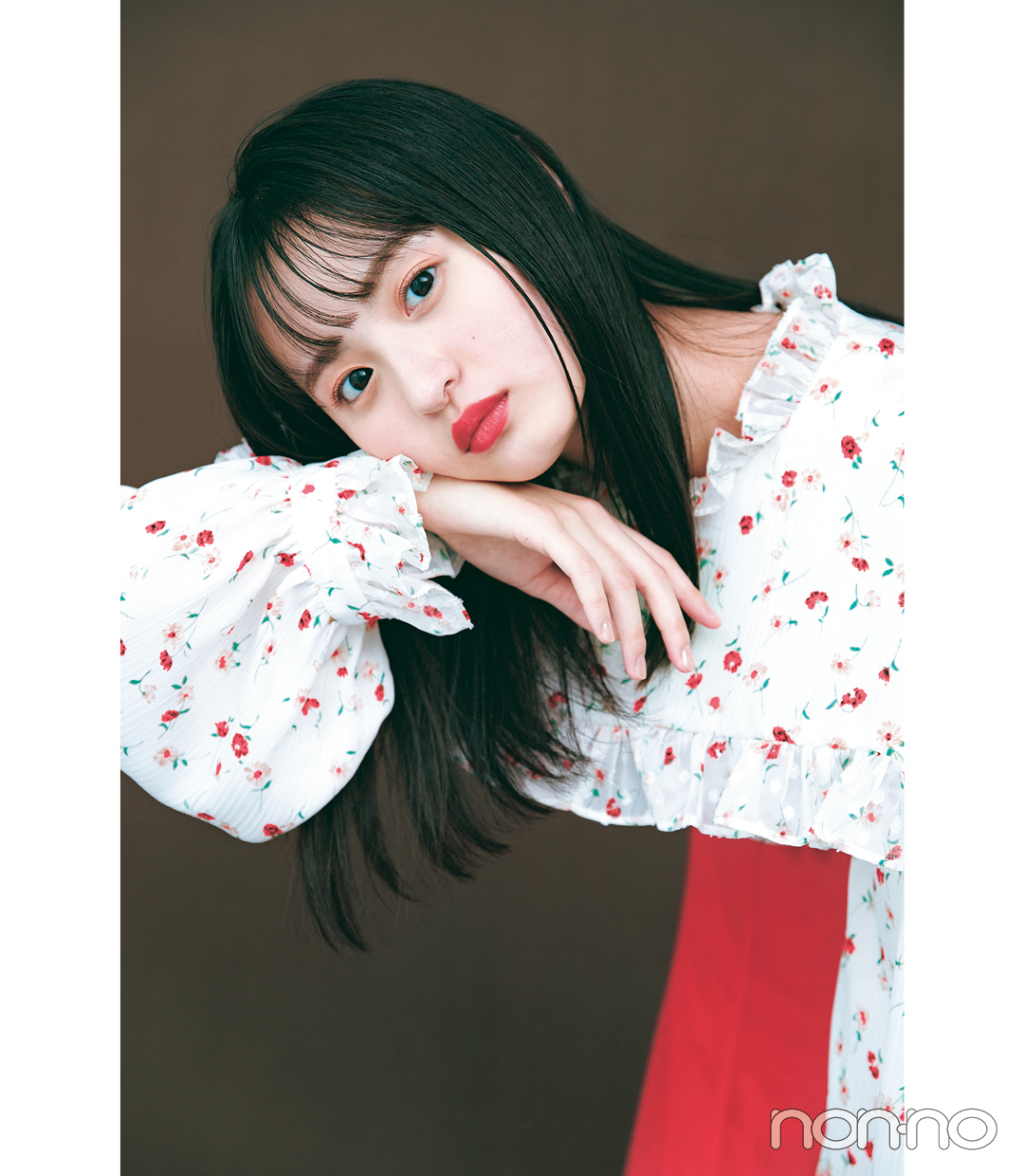 渡邉理佐と佐々木美玲と遠藤さくら、坂道3姉妹のWINTER COLLECTION5-4