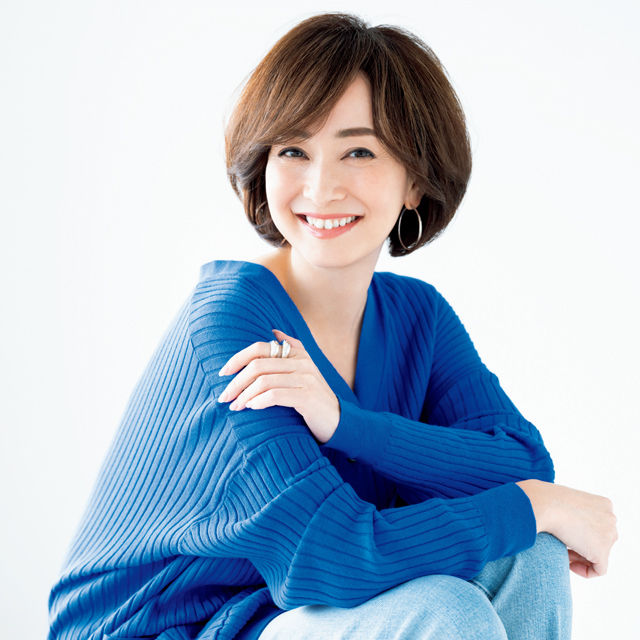 ピンポイントで動かして膨らみ・広がりを予防したショートヘア
