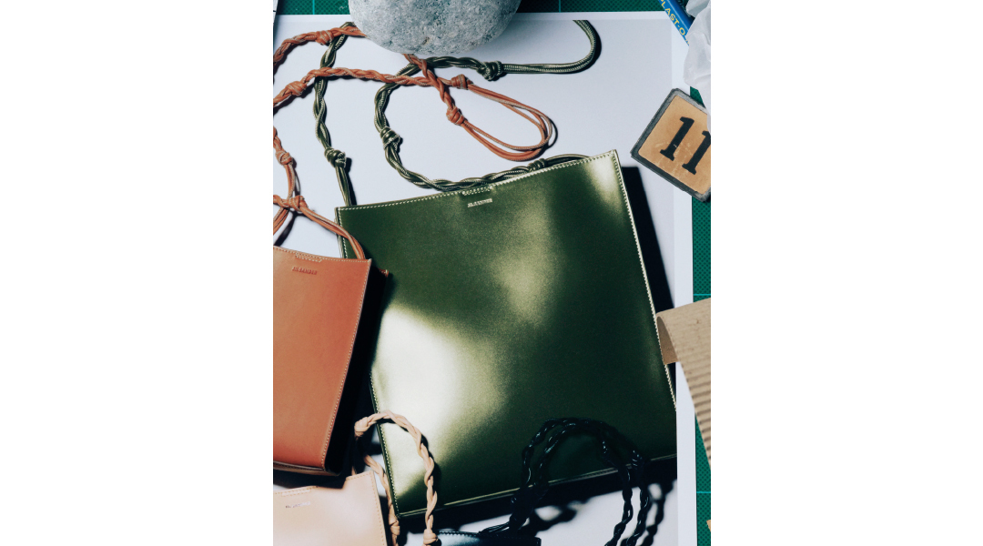 ジル サンダーのアイコン、"タングル"バッグの新色は? 【Fashion Scoop!】_1_2