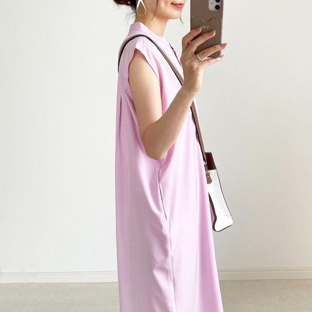 好き過ぎて色違いも シャツワンピース Tomomiyuコーデ ファッション誌marisol マリソル Online 40代をもっとキレイに 女っぷり上々