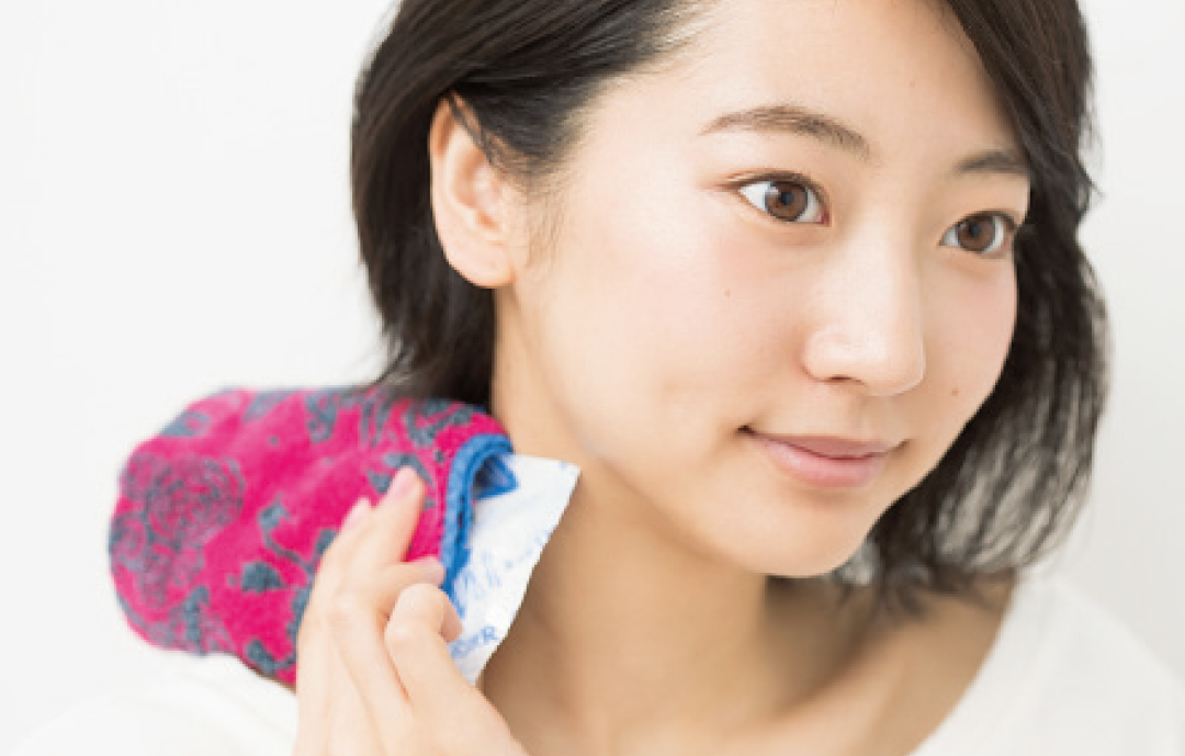 夏でも崩れないファンデーションの塗り方★パウダー派もリキッド派も必見!【夏美容の100のアンサー!】_1_10