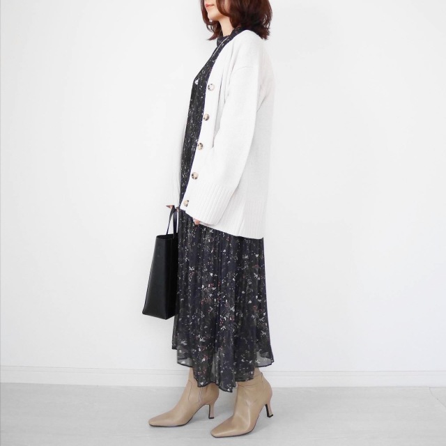 冬だからこそ映える シフォンワンピース Tomomiyuコーデ ファッション誌marisol マリソル Online 40代をもっとキレイに 女っぷり上々