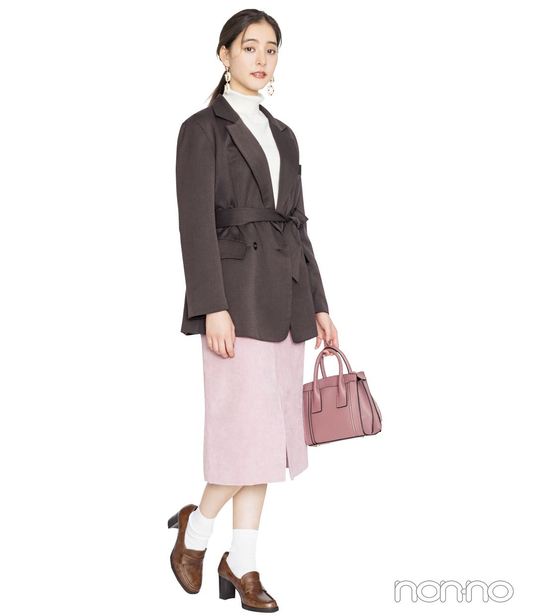 アウターのベルトマークで脚長見せ♡【秋冬トレンド服の正解コーデ教えます】_1_5
