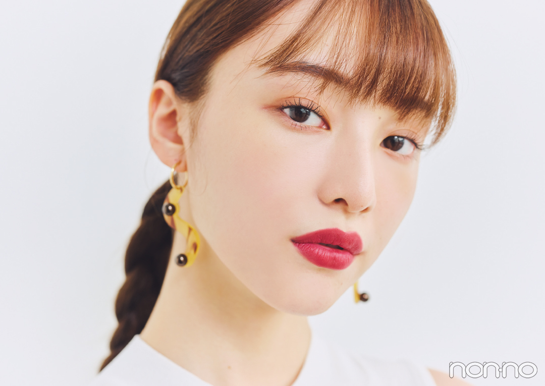 19秋の新作コスメ いちじくみたいな深い赤 リップはフィグバーガンディが気になる Non No Web ファッション 美容 モデル情報を毎日お届け