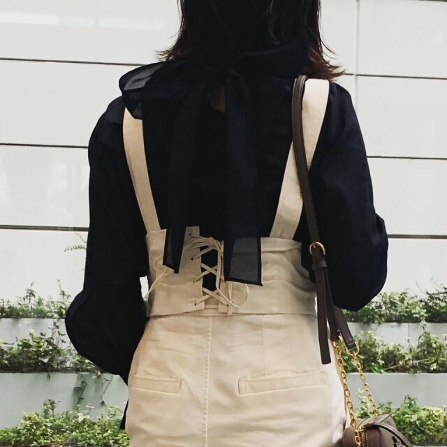秋の白サロペットコーデ_1_3