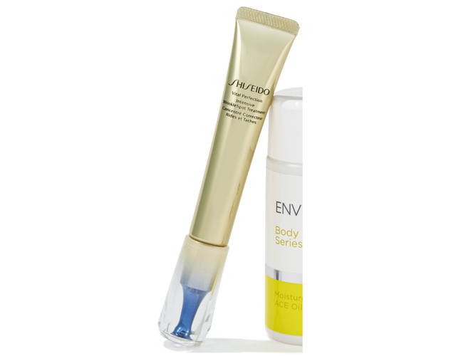 バイタルパーフェクション リンクルリフト ディープレチノホワイト5 20g(医薬部外品)¥14,740/SHISEIDO