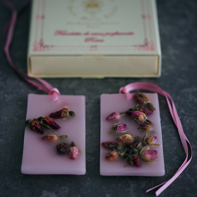 玄関やバスルームもいい香り センスのいい大人女性が選ぶ ルームフレグランス Happy Plus ハピプラ