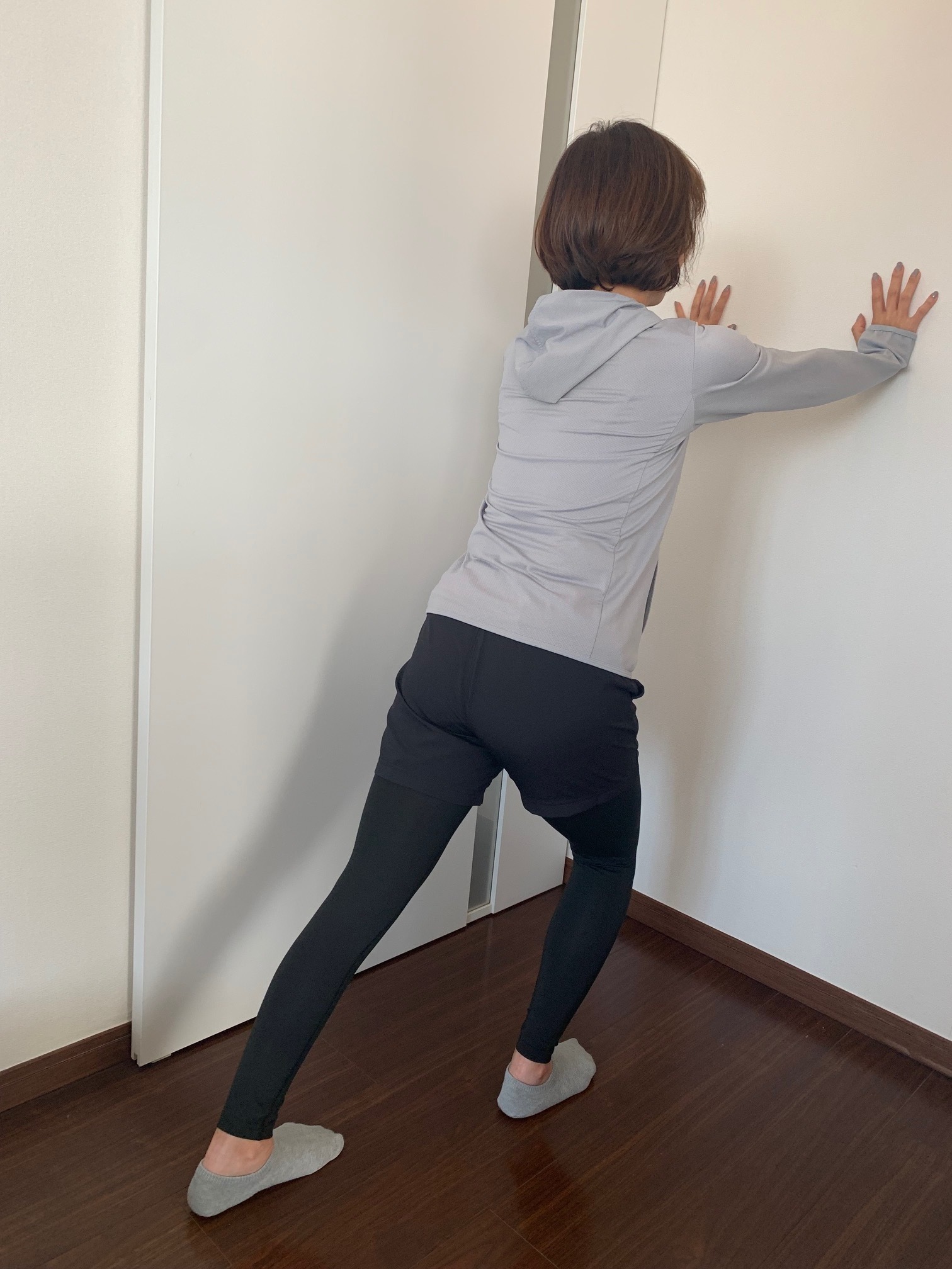 アキレス腱伸ばし簡単ストレッチ法