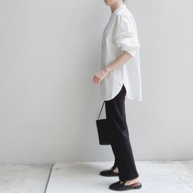 ur'sの「釦バックスリットチュニックシャツ」