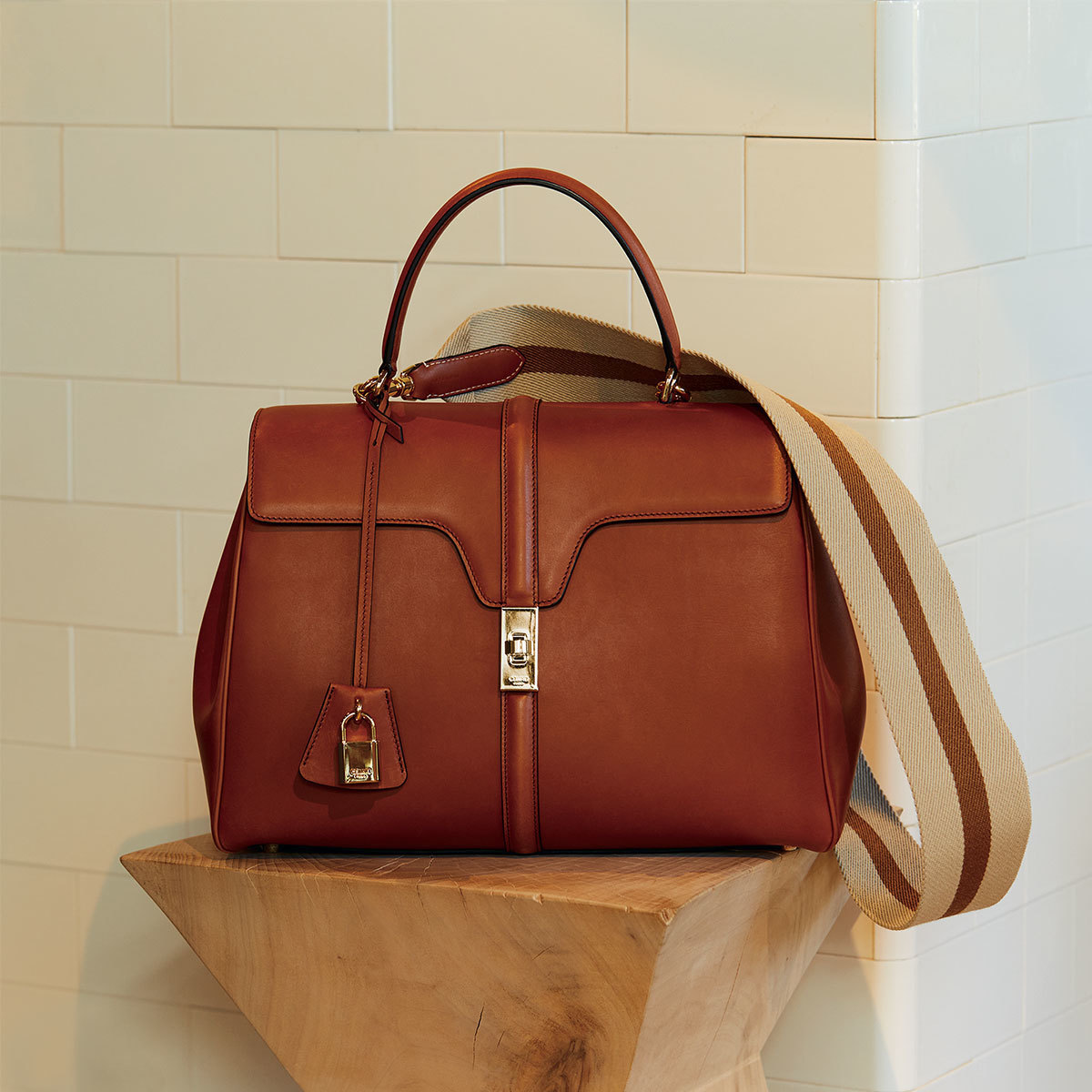 ■CELINE