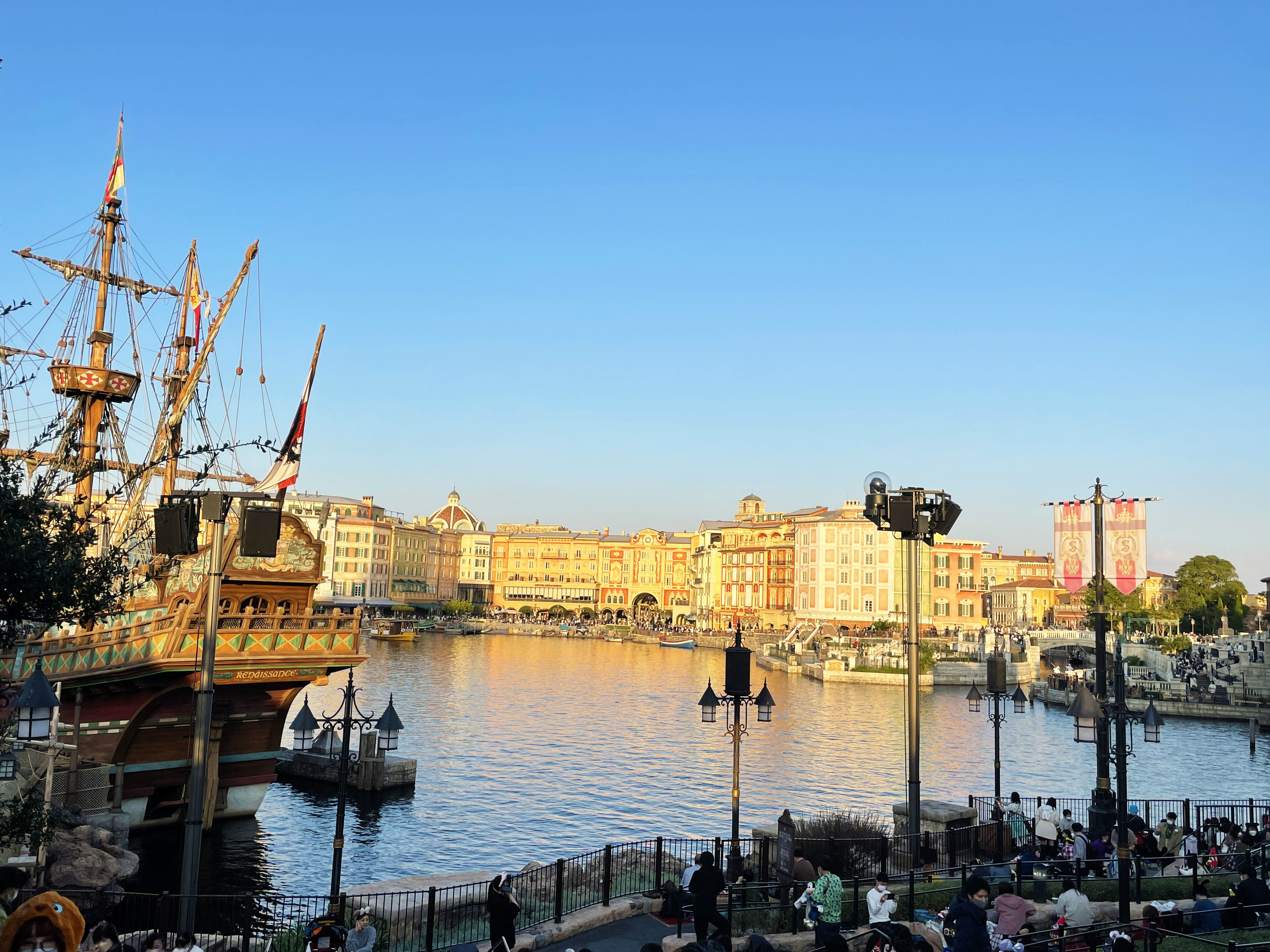 東京ディズニーシー ビリーヴ シー オブ ドリームス 有料から無料エリアまで 鑑賞場所徹底ガイド Non No Web ファッション 美容 モデル情報を毎日お届け