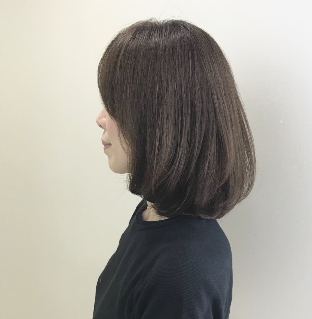 ほんのり巻いて女っぷり上々 秋服にもピッタリなバルーンボブ Happy Plus One ハピプラワン ほんのり巻いて女っぷり上々 秋服にもピッタリなバルーンボブ Happy Plus One ハピプラワン