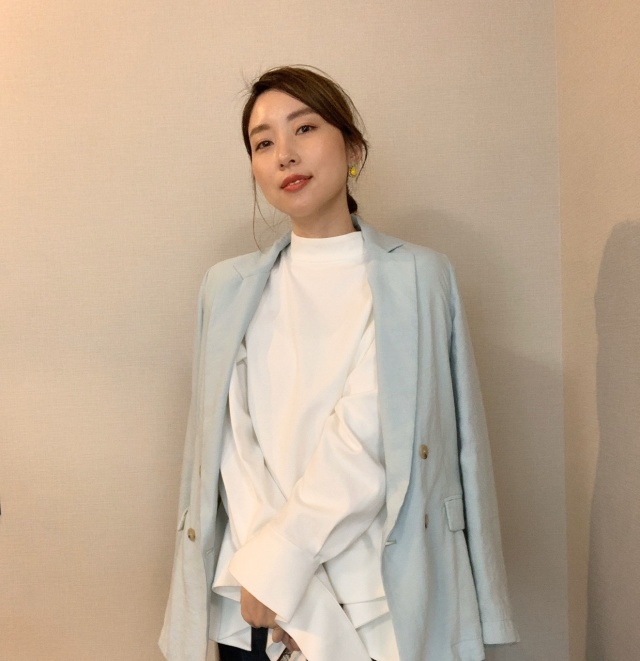 Web会議で 初めまして なシーン 在宅勤務でも 清潔感は大切です ビジネスの成功に繋げるファッション ８ Happy Plus One ハピプラワン