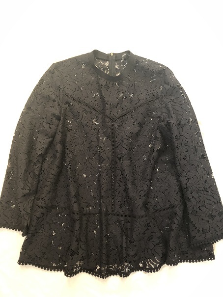 もともと8,000円くらいの物を5,000円でおつりがくる値段でGETしました~