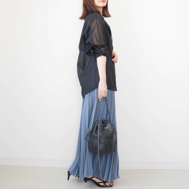 UNIQLO U シアーシャツ 秋コーデ