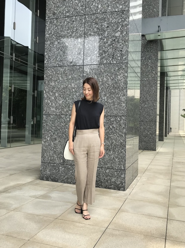 この夏買って良かった カオスのリネンクロップドパンツ ファッション誌marisol マリソル 40代をもっとキレイに 女っぷり上々