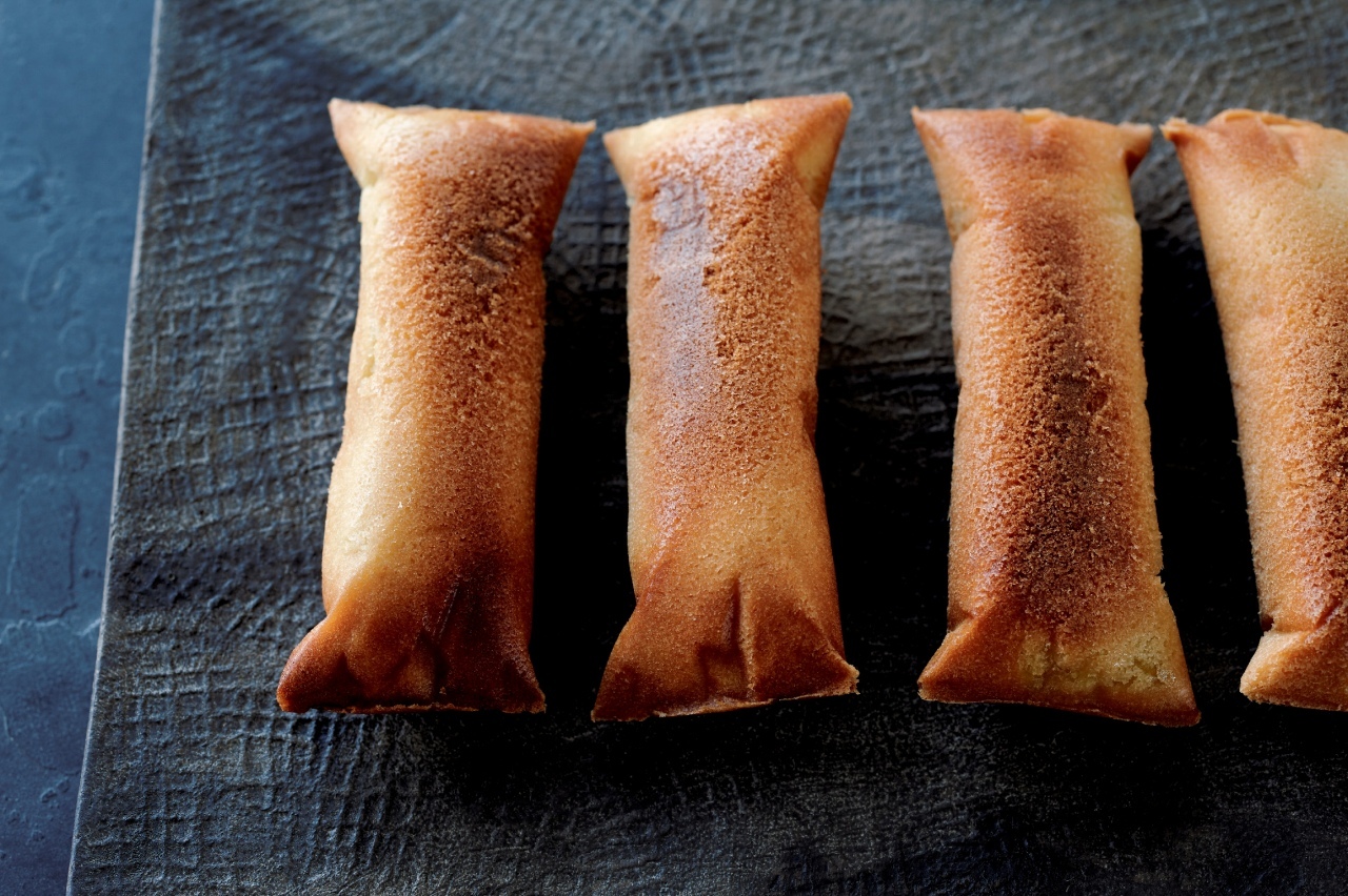 菜の花をイメージした黄味あん入りの焼き菓子 千葉郷菓処 房洋堂「花菜っ娘」_1_1