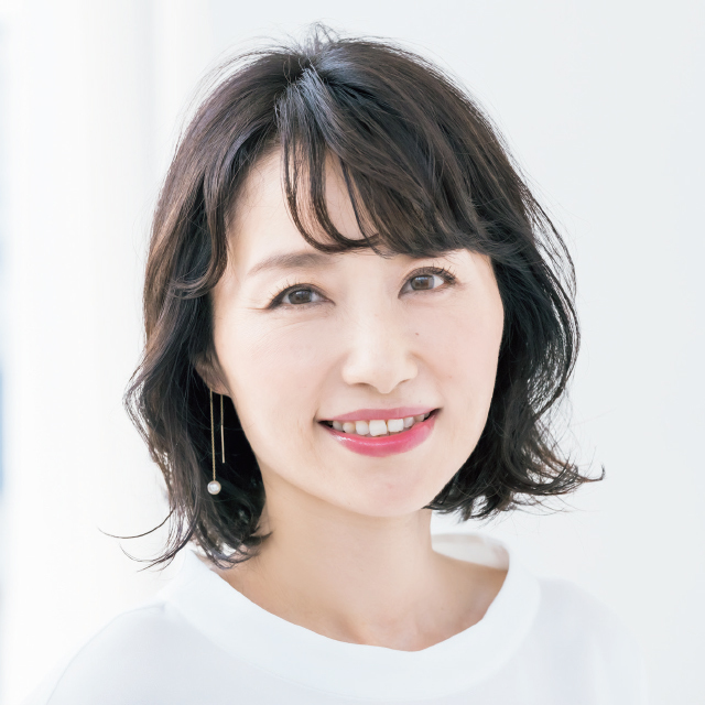やわらかラウンド前髪ボブ