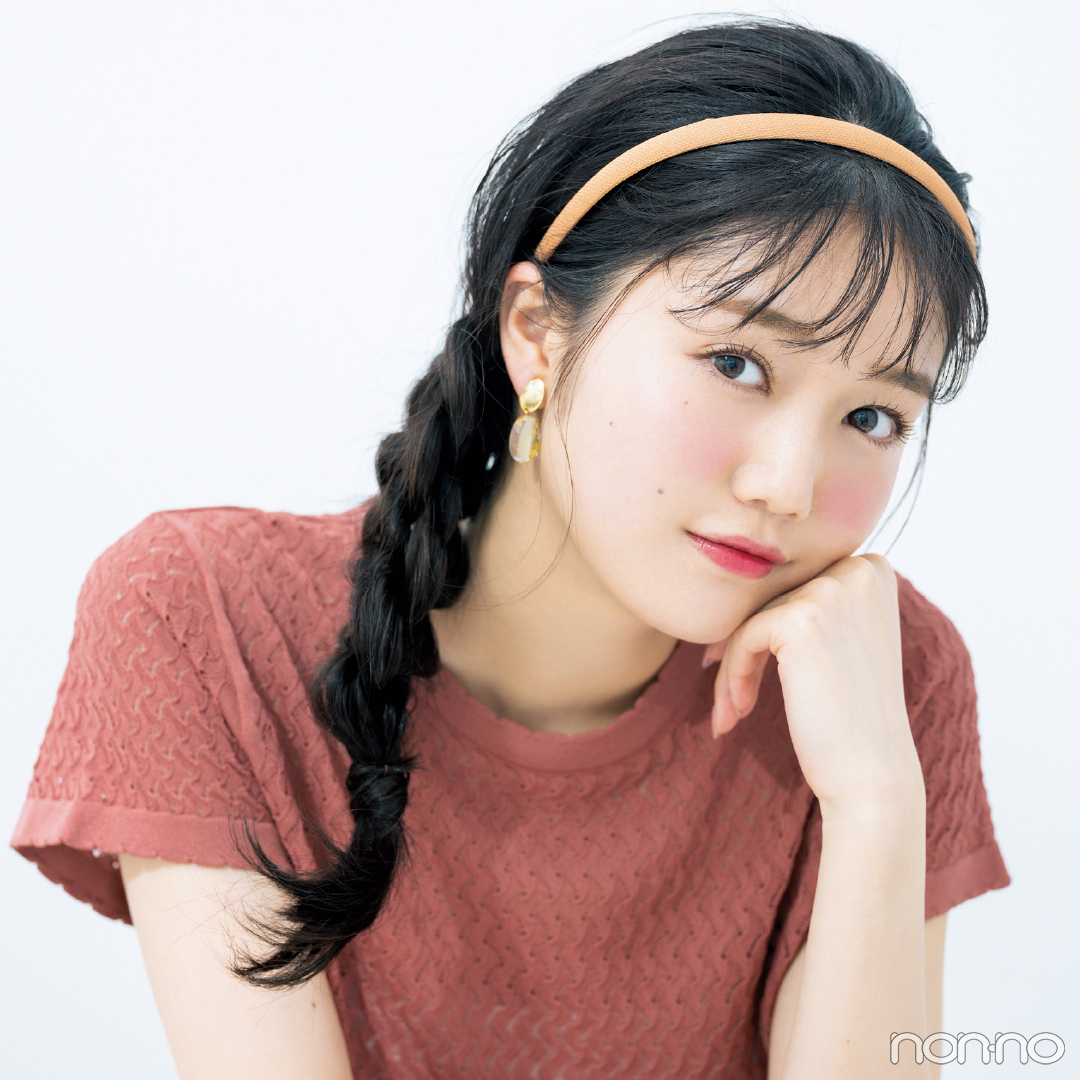ヘア崩さない女子の三つ編み技 抜け感があるのに崩れない Non No Web ファッション 美容 モデル情報を毎日お届け