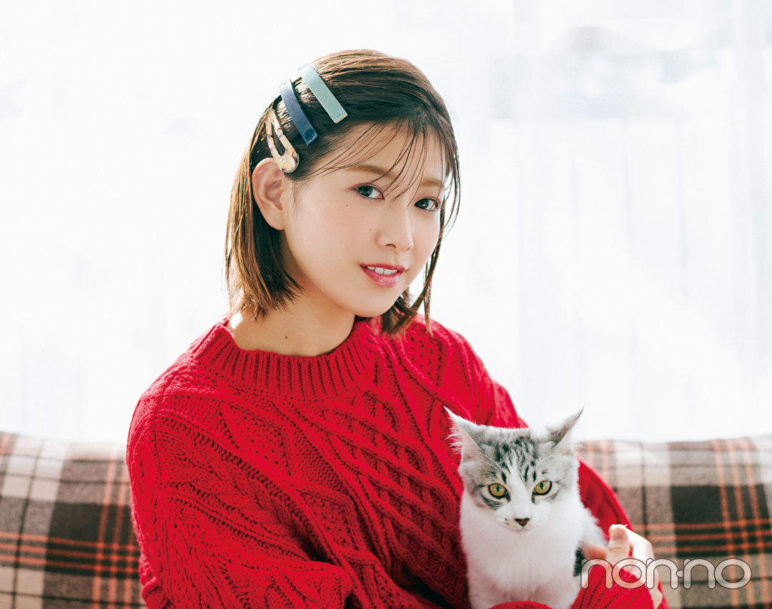 渡邉理佐のトレンドヘアアクセ★ ケーブルニットに似合うのは?_1_2