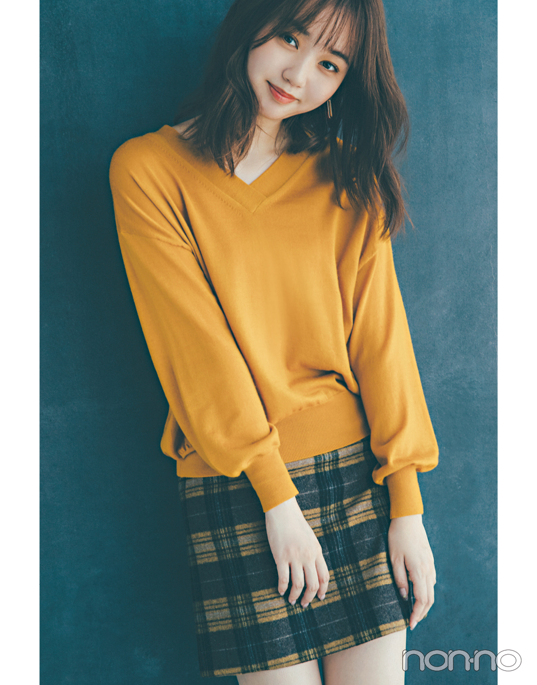 2019秋冬トレンド★ Vネックニットで女度がグッと上がるってウワサ!_1_3