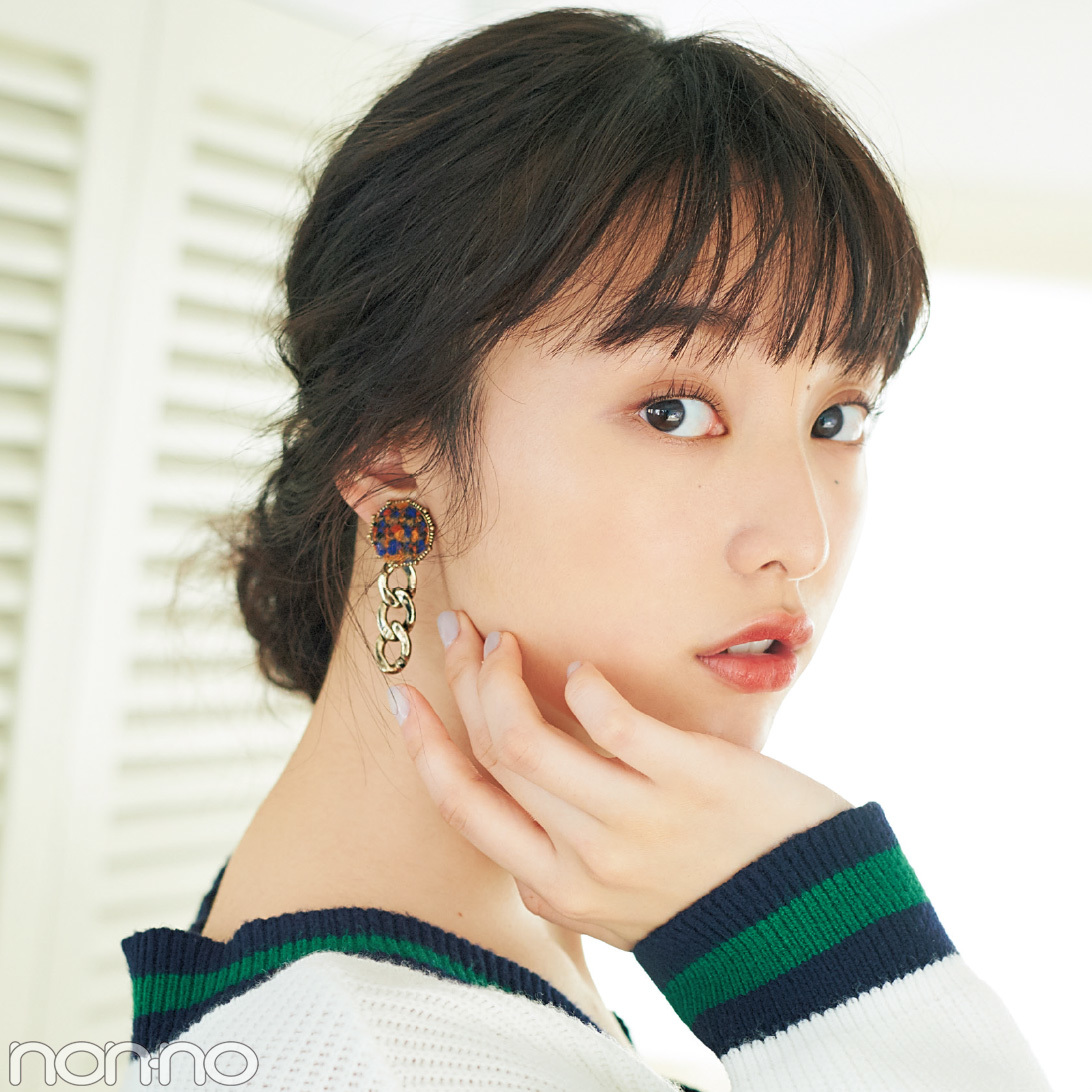 髪が硬い 多い人に朗報 こなれ感のあるおだんごヘアアレンジを超ていねい解説 Non No Web ファッション 美容 モデル情報を毎日お届け