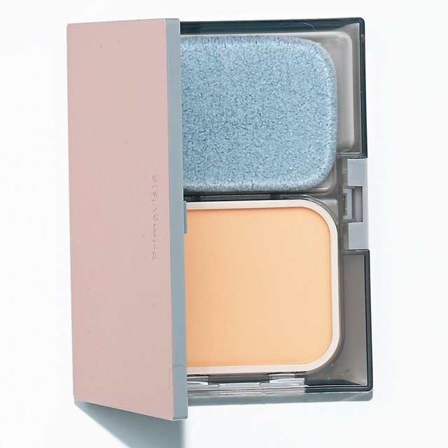 プリマヴィスタ ダブルエフェクト パウダー SPF25・PA++ ¥4,730(編集部調べ)/花王