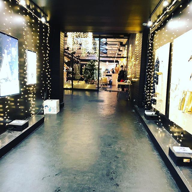 クリスマスが近づき、パリはノエルムード一色!目まぐるしく変わる街並みにワクワク♪_1_4