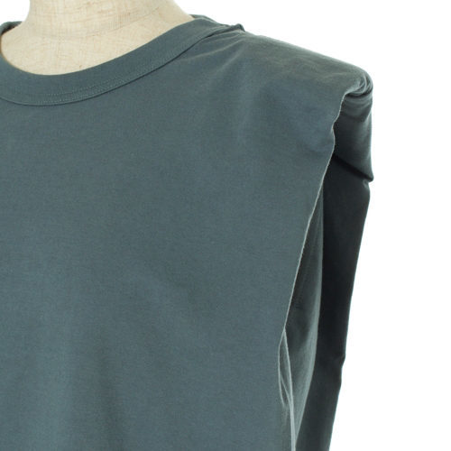 これからの季節に最適!「大人のための涼素材&上品な肌見せ服」_1_2