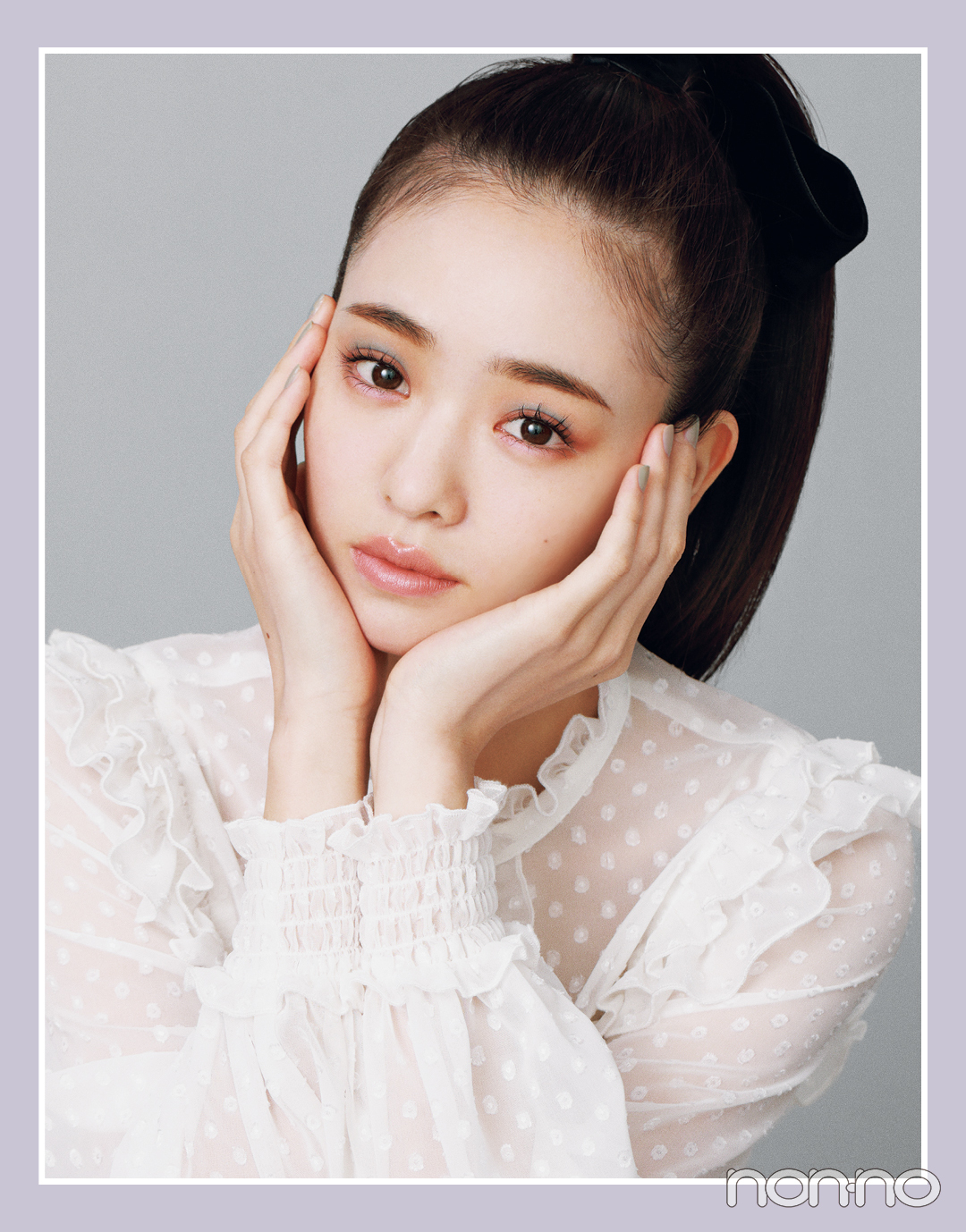 横田真悠はくすみパステルで大人のピュア感GET!【春新色コスメ2021】_1_2