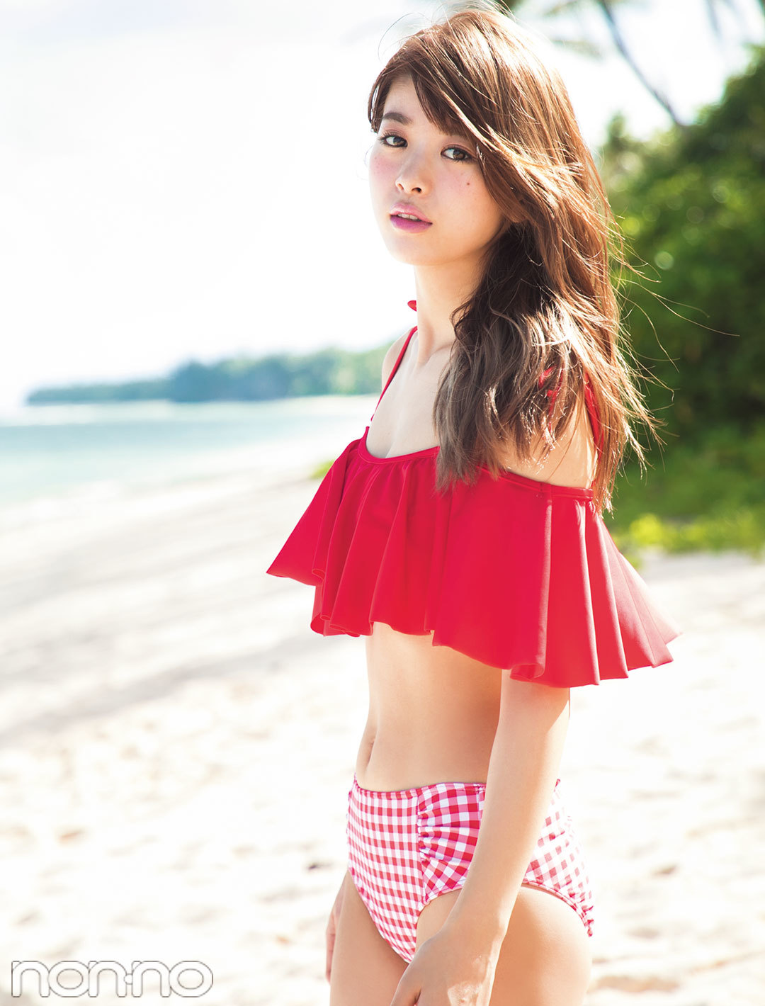 馬場ふみか&鈴木友菜&松川菜々花が着る第3弾★スタイルアップ水着はこう選ぶ!_1_4