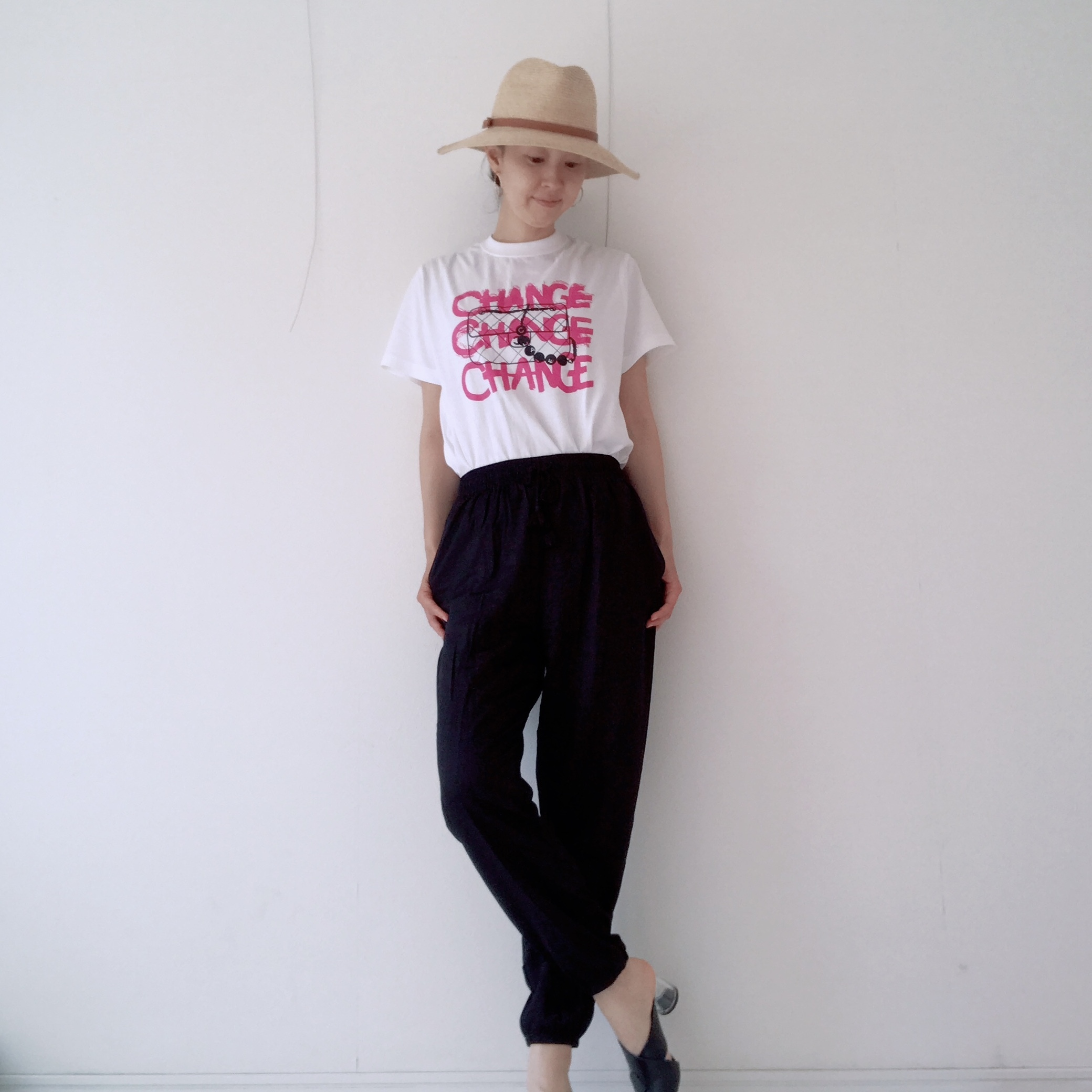 ユニクロ ジョガーパンツ Tシャツコーデ ファッション誌marisol マリソル Online 40代をもっとキレイに 女っぷり上々