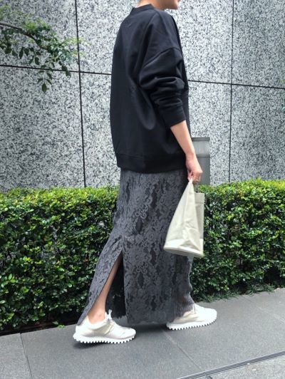 徳原文子×eclat レーススカート ¥36,300(税込)