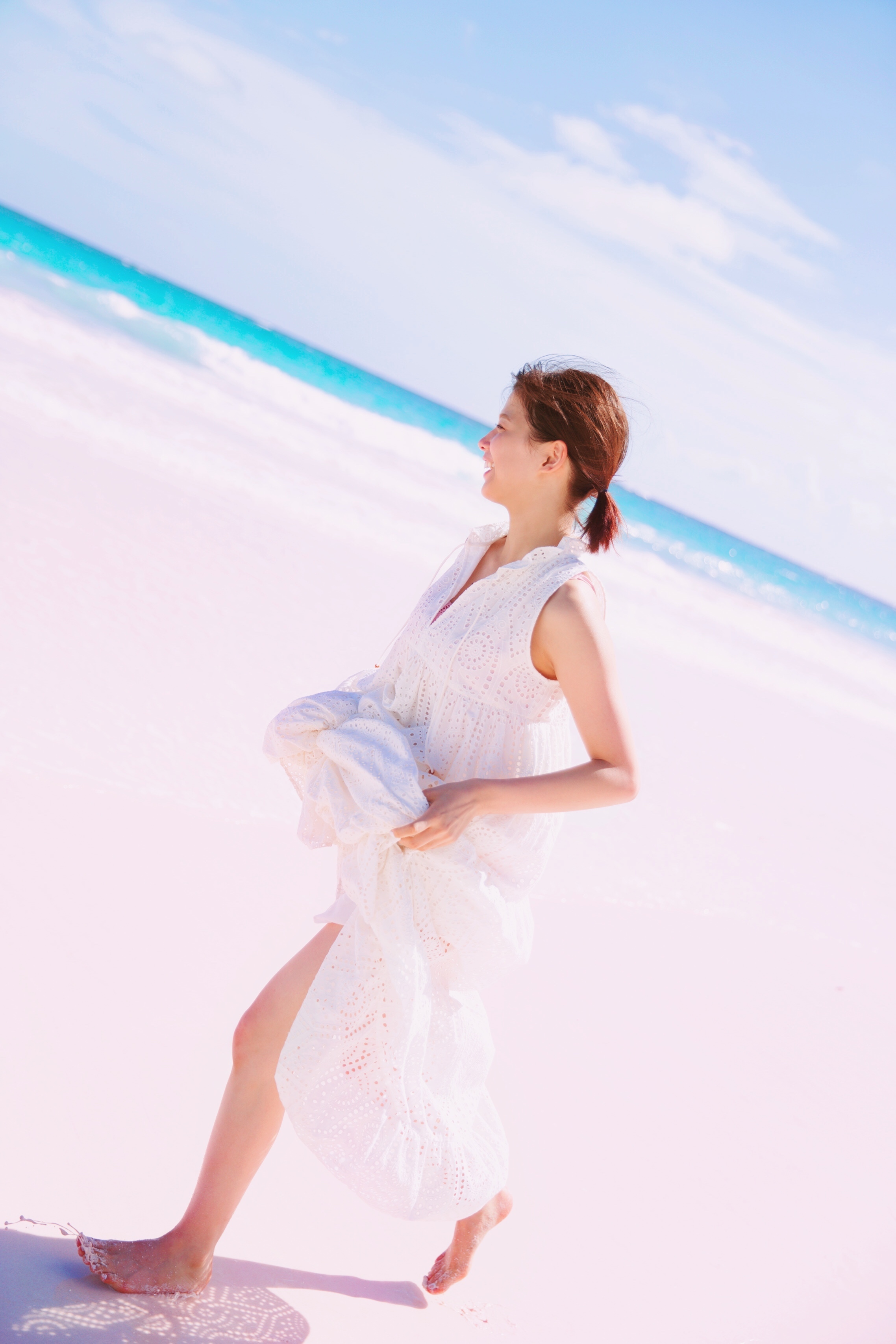【渡邉理佐1st写真集 無口】未公開カット掲載フォトギャラリー_1_57