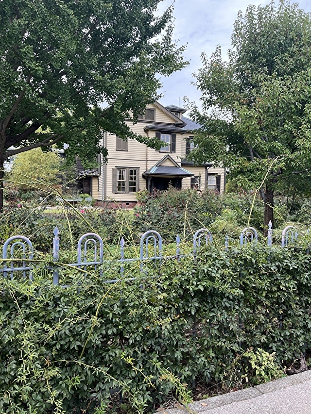 Zaraのジレを着て横浜山手散歩 チームjマダム Minakoのブログ チームjマダムブログ Web Eclat