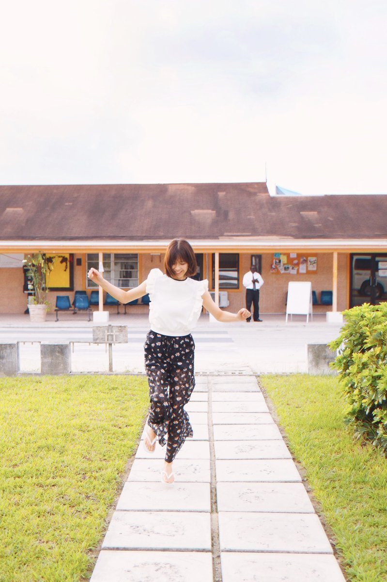 【渡邉理佐1st写真集 無口】未公開カット掲載フォトギャラリー_1_70